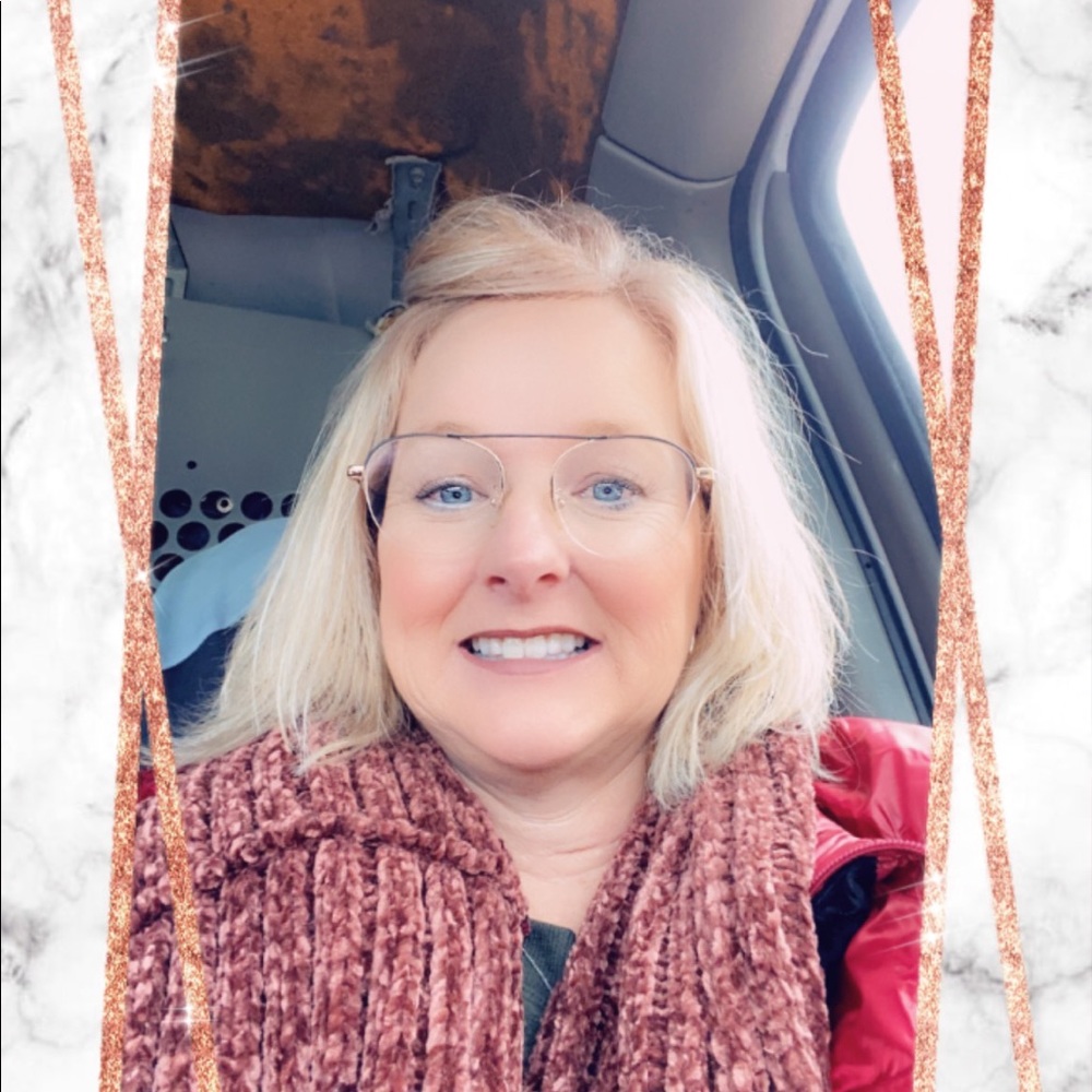 Meet your Posher, Michelle